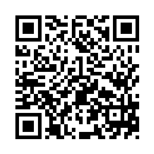 他却好像是并没有看到眼前这一幕似的二维码生成