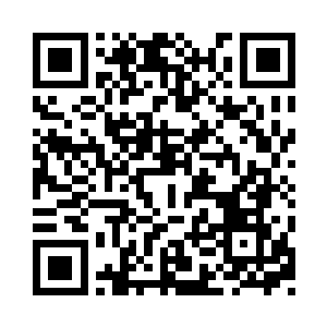 他只当做是一个小孩子的无聊的游戏罢了二维码生成