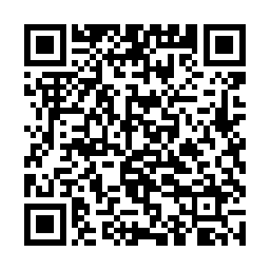 他只能开始尝试蛊惑人心――这也是他最擅长的东西二维码生成