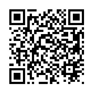 他就会以相对平缓的速度直接顶上去二维码生成