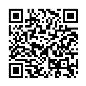 他就看到了一位一直在梦中见到的女孩二维码生成