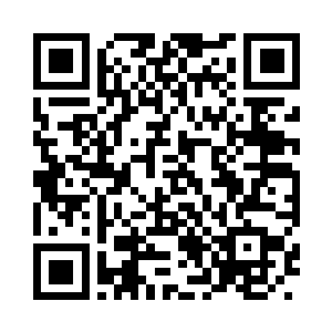 他干脆就大摇大摆地出现在古德里安面前二维码生成