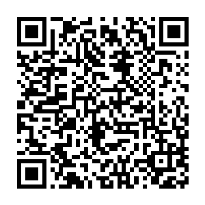 他必须要很好的控制住自己的情绪才能够让自己的声音听起来正常一些二维码生成