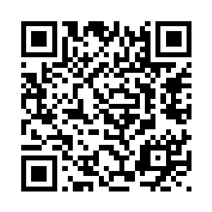 他忽然看到千夜嘴角浮着一抹微笑二维码生成