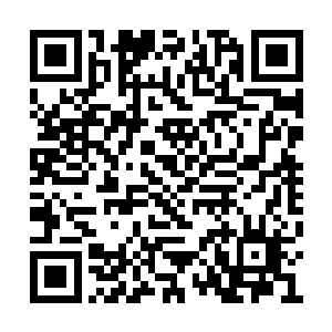 他感觉那座山峰上好像以后什么东西在呼唤自己二维码生成