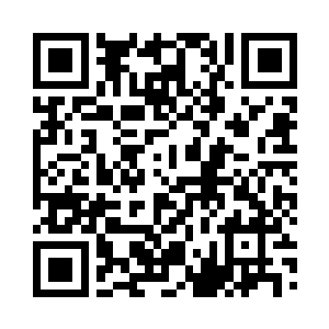 他手里的剑却已经对准了树洞里的卡雷二维码生成