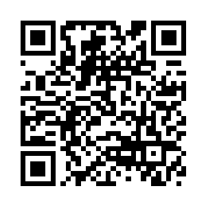 他手里的手枪枪口已经瞄准了皇帝二维码生成