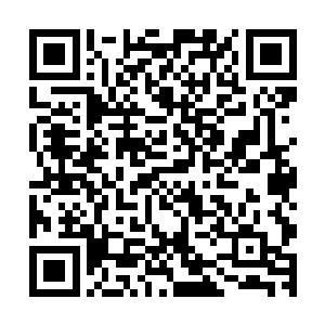 他是未婚也就意味着和其他只要是单身女人交往就说不上什么二维码生成