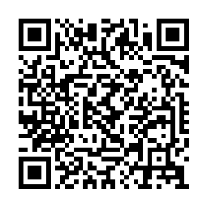 他曾经想过不到最紧要关头绝不使用这两次机会二维码生成