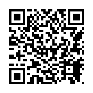 他本身轻度洁癖的习惯让他无法忍受二维码生成