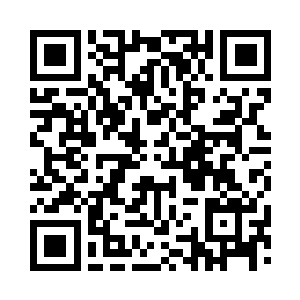他清晰地瞧见埋在墨色发丝之间的白嫩小脸二维码生成