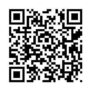 他现在要做的就是将这四张符卖出去二维码生成