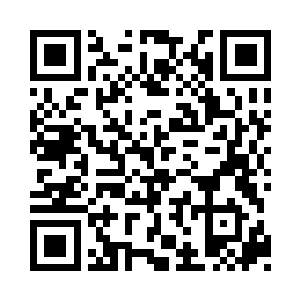 他的同桌是一名戴着厚厚眼睛的高度近视眼二维码生成