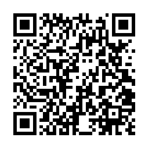 他的爷爷赵武刚都是在他的屁股下面点燃三柱长香二维码生成