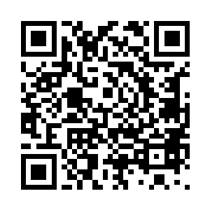 他的眼中闪过一丝惊恐和疑惑的神色二维码生成