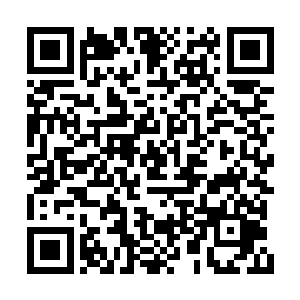 他的眼珠子和嘴角都有鲜血开始缓缓的流了出来二维码生成