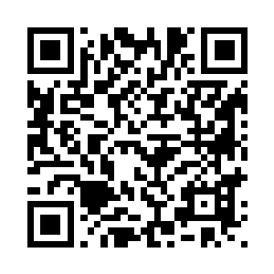 他的视线随即移向另一侧的约普森二维码生成