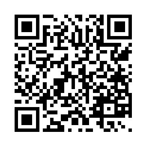 他的身边是无数黑色的物质滴落在地面上二维码生成