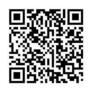 他盯着那四个池子里也不知道是什么物质的水二维码生成