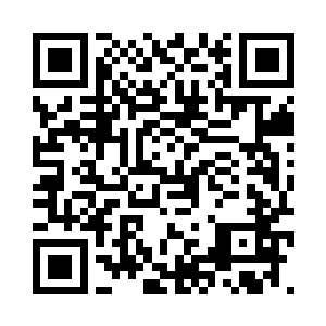 他看到吴副总经理和万芳菲两人上了别墅二楼二维码生成