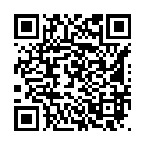 他瞬间就追上了正在下落的三级妖霸二维码生成