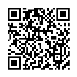 他穿着一件常胜军中最为扑通的红色战袄二维码生成