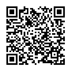 他能感觉到栾静静正在屋子里边透过猫眼看外面的情况二维码生成