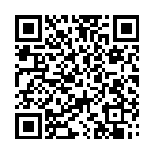 他自己则是大踏步向着那个洞里跳了下去二维码生成