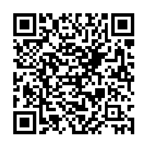 他身上原本璀璨的金光也化为了浑厚而昏黄的光辉二维码生成
