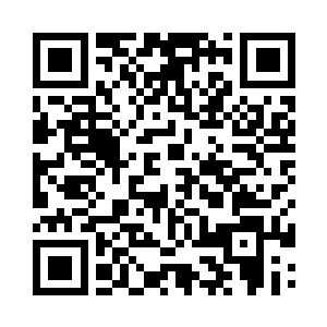 他这是害怕铁皮箱里也藏着什么伤人的机关二维码生成