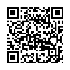 他那间外黑内红的风衣也飘了起来二维码生成
