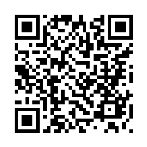 以一种似慢实快的速度朝下方抓来二维码生成