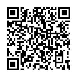 以他的眼力自然能看出这绝对不是秘法那般简单二维码生成