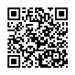 以势不可挡的气势飞向了这横贯天地的巨剑二维码生成