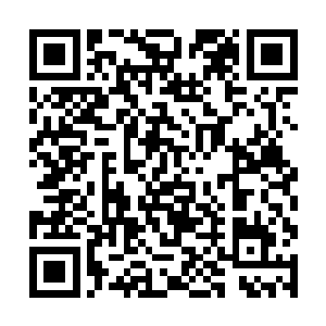 以及边学道大学时苦追徐尚秀的往事一股脑说了出来二维码生成