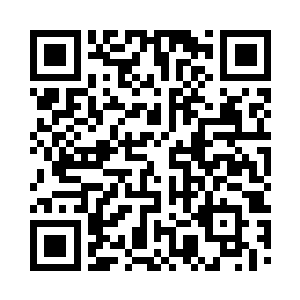 以后别让我看到你穿这样的衣服……听到了吗二维码生成