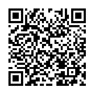 以夏云杰如今的身家又岂会少了自己的丈人丈母娘二维码生成