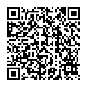 以欧阳正明为首的一种门派首领正快步向李修义他们所在的帐篷走去二维码生成