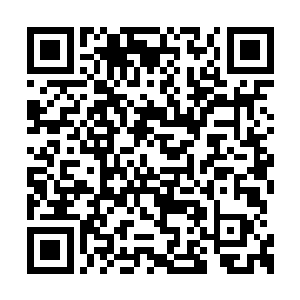 以现在的生产规模就连华夏国的市场都满足不了二维码生成