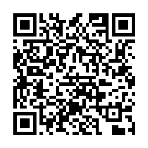 以至于他们不得不采取煤车拦路的方式来尽量拖延时间二维码生成