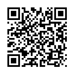 仲华用眼睛的余光看了一眼邸坤成二维码生成