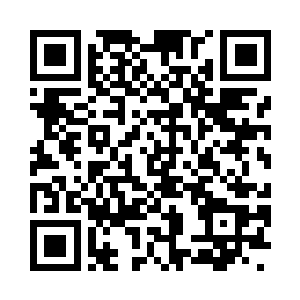 任由桃木剑穿过她原本就已经变得空空的腹部二维码生成