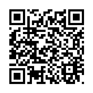 仿佛洒脱自在的贵公子突然敛眸收腿二维码生成