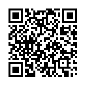 伊凡一脸不甘的对高扬亮出了一个手掌二维码生成