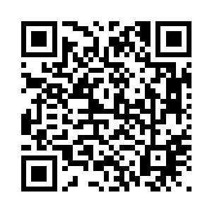 众人来到了一家规模很大的火焰酒吧二维码生成