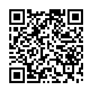 众人艰难的抵达了一个司徒商会外的墙角边二维码生成
