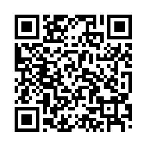 会上有人咬牙切齿的对机井一郎说道二维码生成