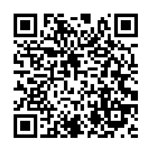 伯纳乌球场周围的街道上就都是皇家马德里球迷了二维码生成