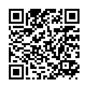 伴着他的脸孔突然在她眼底放大数倍二维码生成