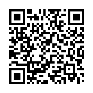 伸手摸了摸他小巧耳垂上的黑色耳钉二维码生成